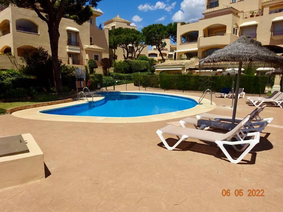 Apartment Gorgeous Located In Elviria Marbella
